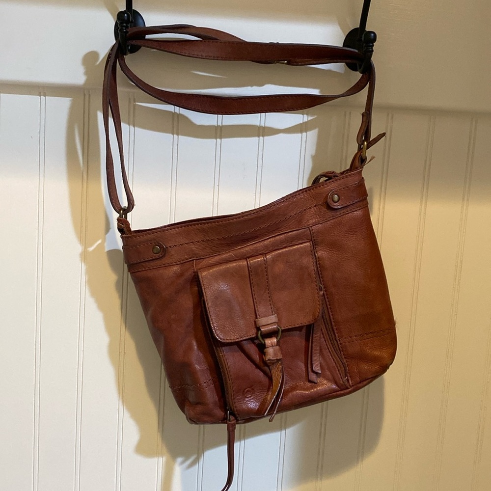 Born real leather outer purse. Beautiful timeless crossbody.